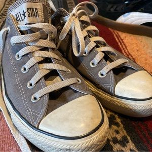 Grey Lo-Top Converse All Star, Men’s sz. 8